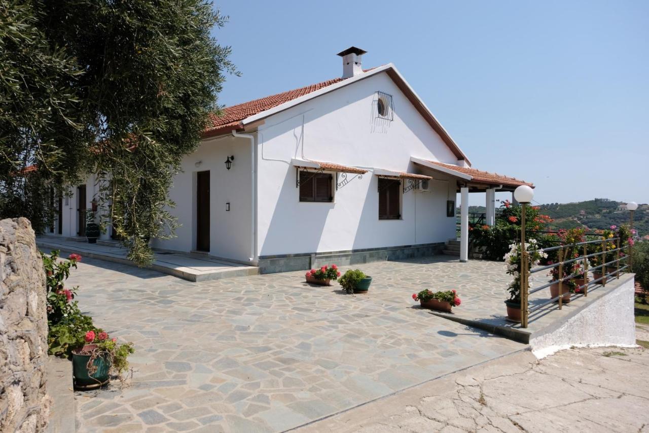 Eleonas Holiday Home Apartment Agios Stefanos Avliotes  Exterior photo